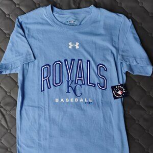 Adult Small Under Armour Kansas City Royals short sleeve shirt. New with tags.